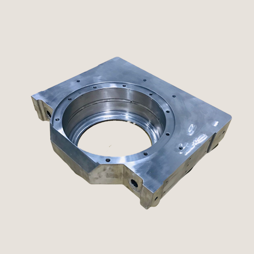 Q345D  Forging  tempering treatment of bearing pedestal